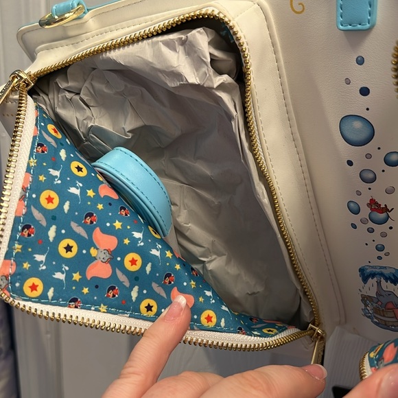 Disney Loungefly Dumbo Book - Picture 10 of 12